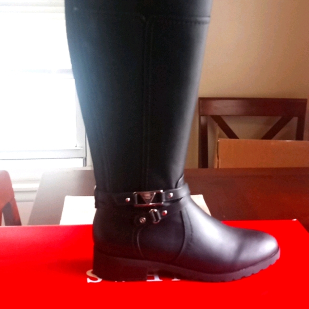 Guess Boot